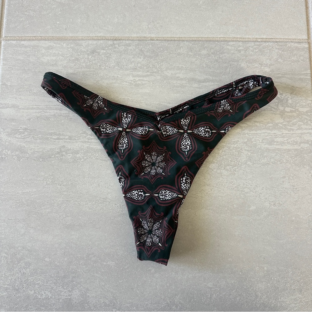 Benoa Swim Johnny Bikini Bottoms in Kaleido